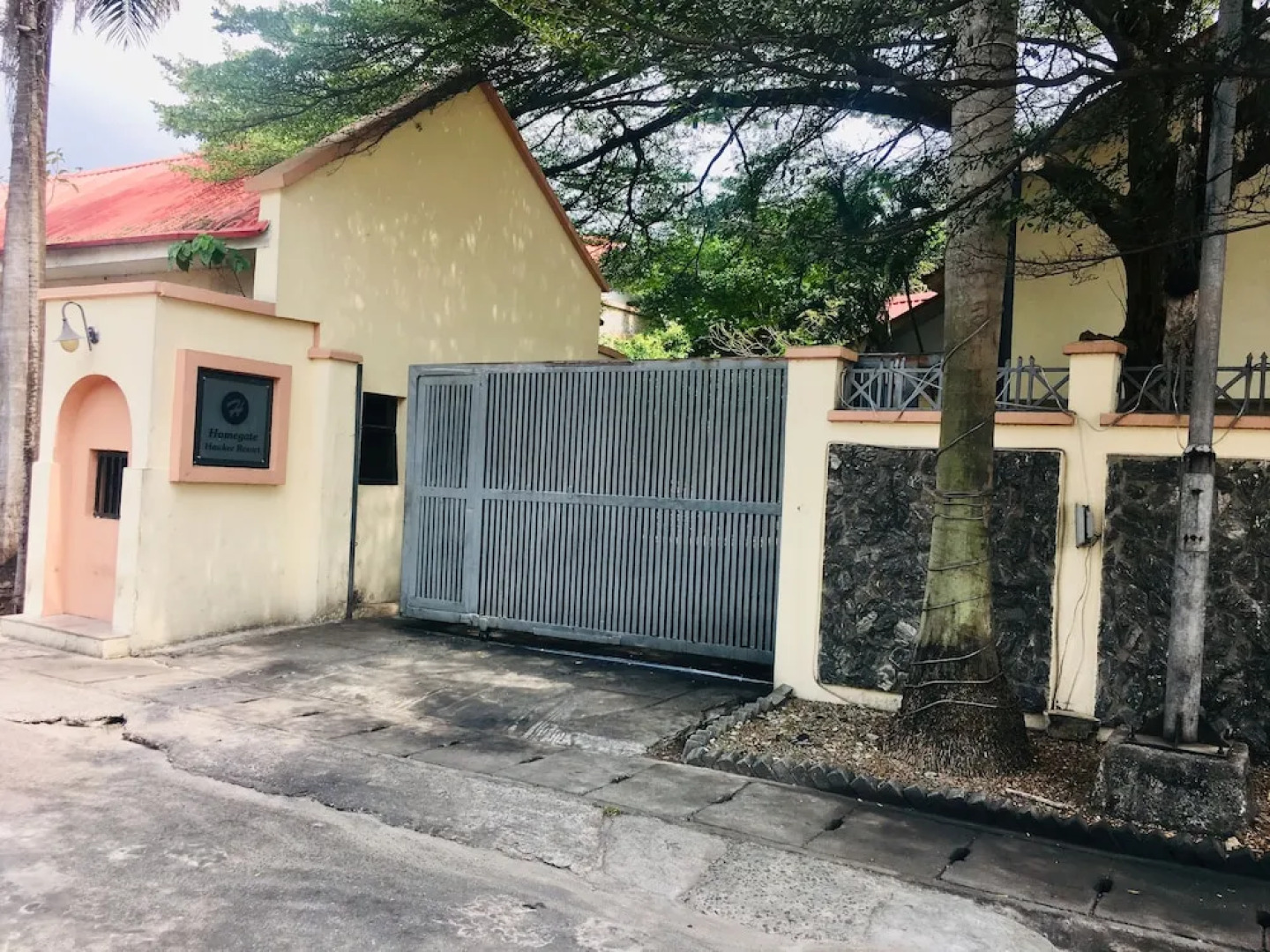 Home Gate Resort Limited