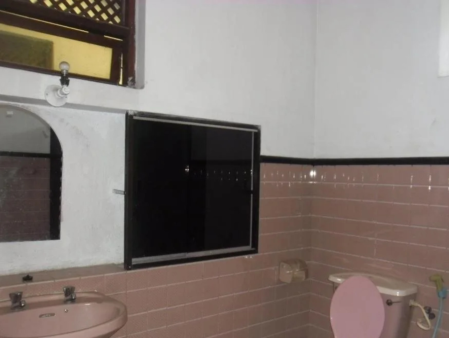 Golden Bridge Guest House