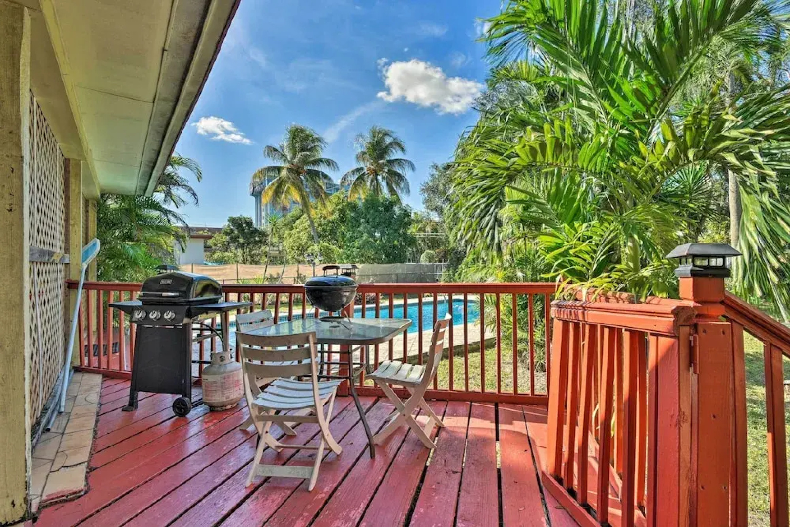 Quaint Central Miami Bungalow: 10 Mi to Mid-beach!