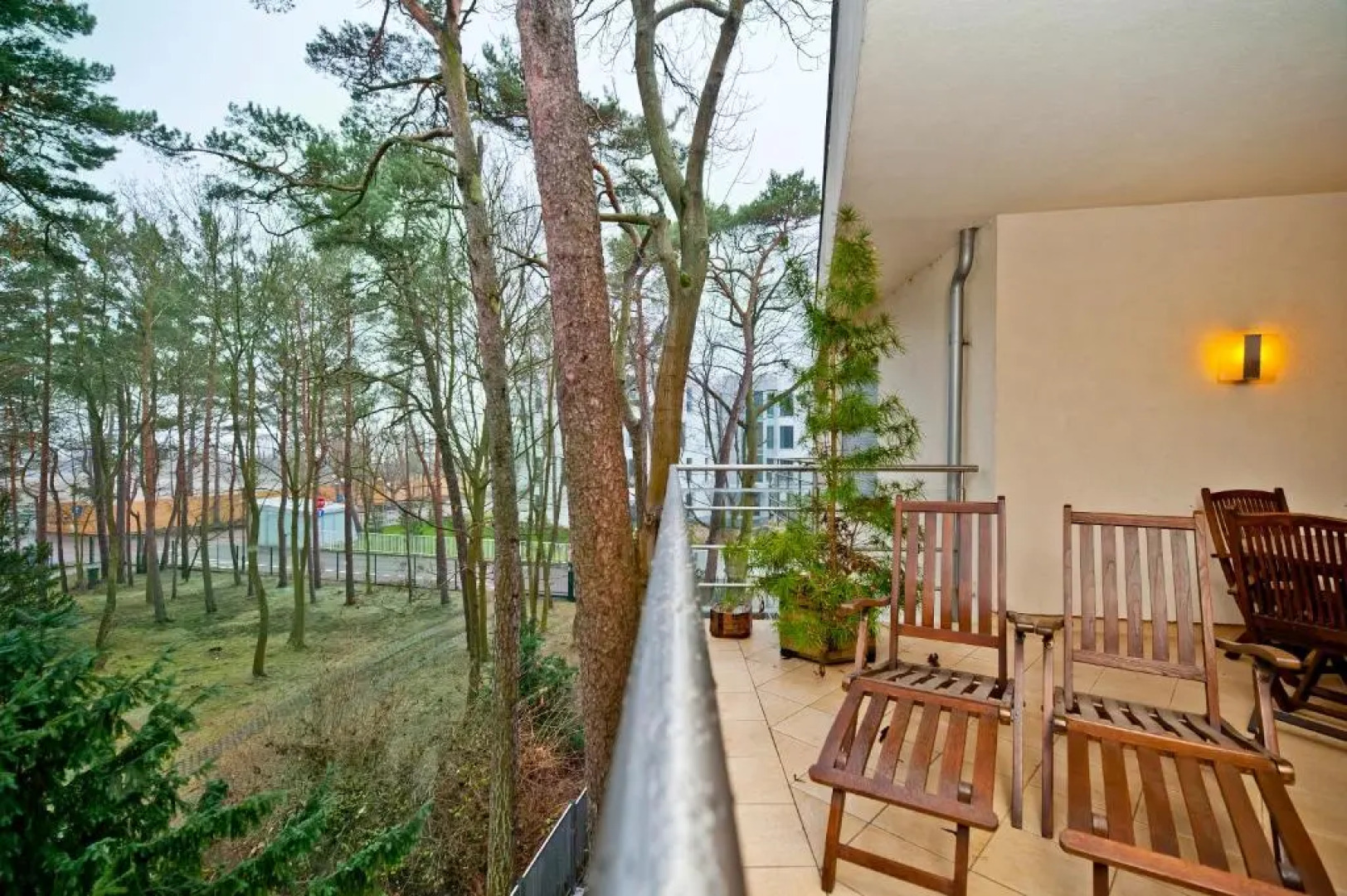 Willa Tamara BlueApart Jurata