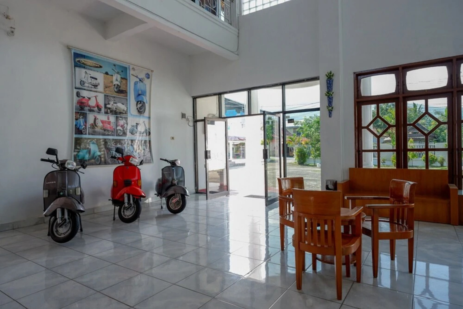 Hotel Horas Palopo by RedDoorz