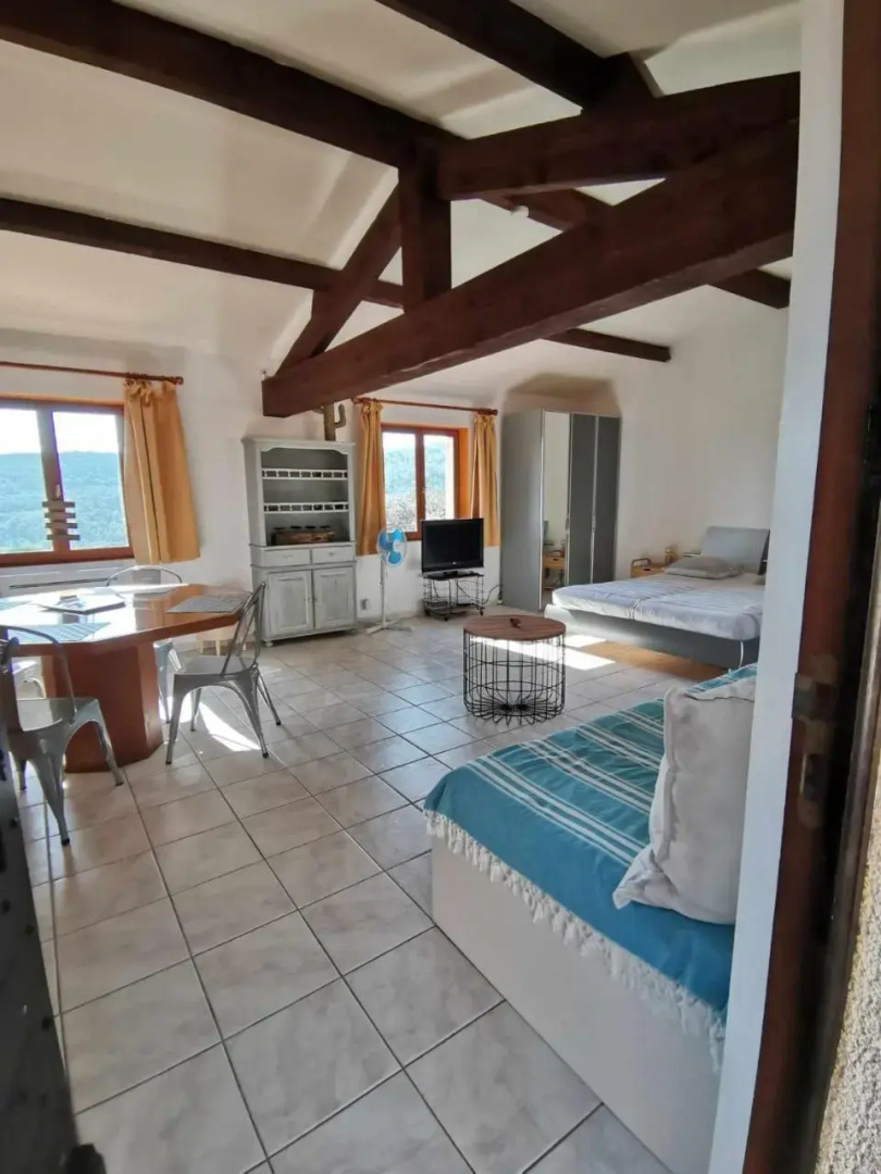 Gites Colline De Sollies