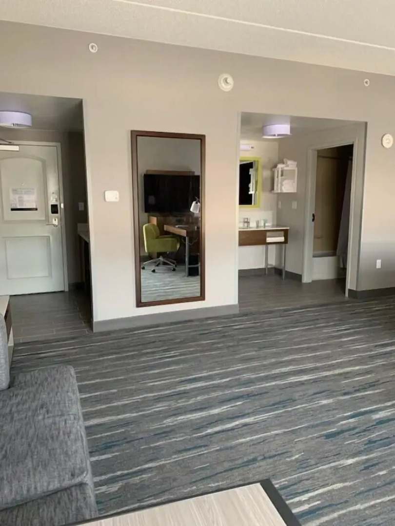 Hampton Inn & Suites Syracuse Erie Blvd I 690