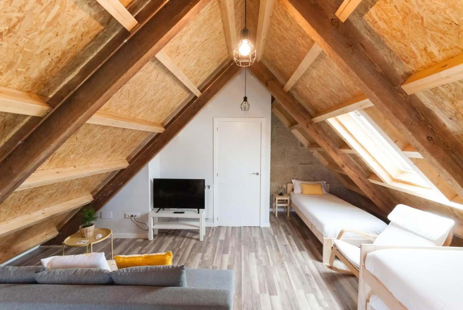 Catapeixe Holiday Apartments