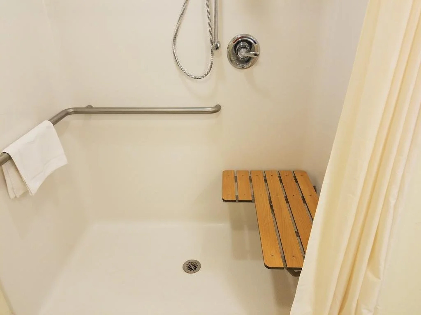 The Liberty Lodge Williamsport