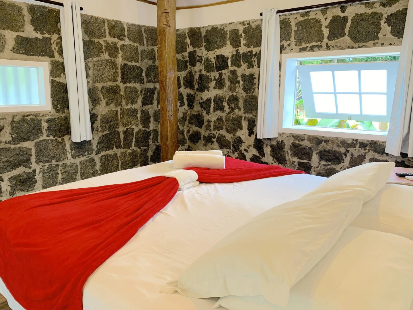 VELINN Pousada Bromélias