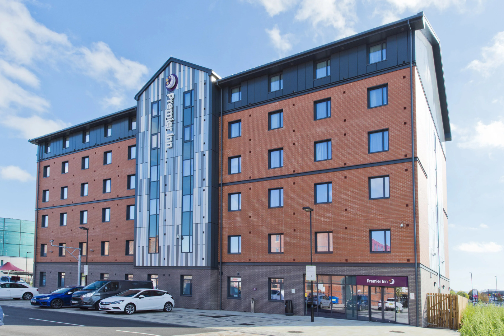 Premier Inn Gloucester - Quayside