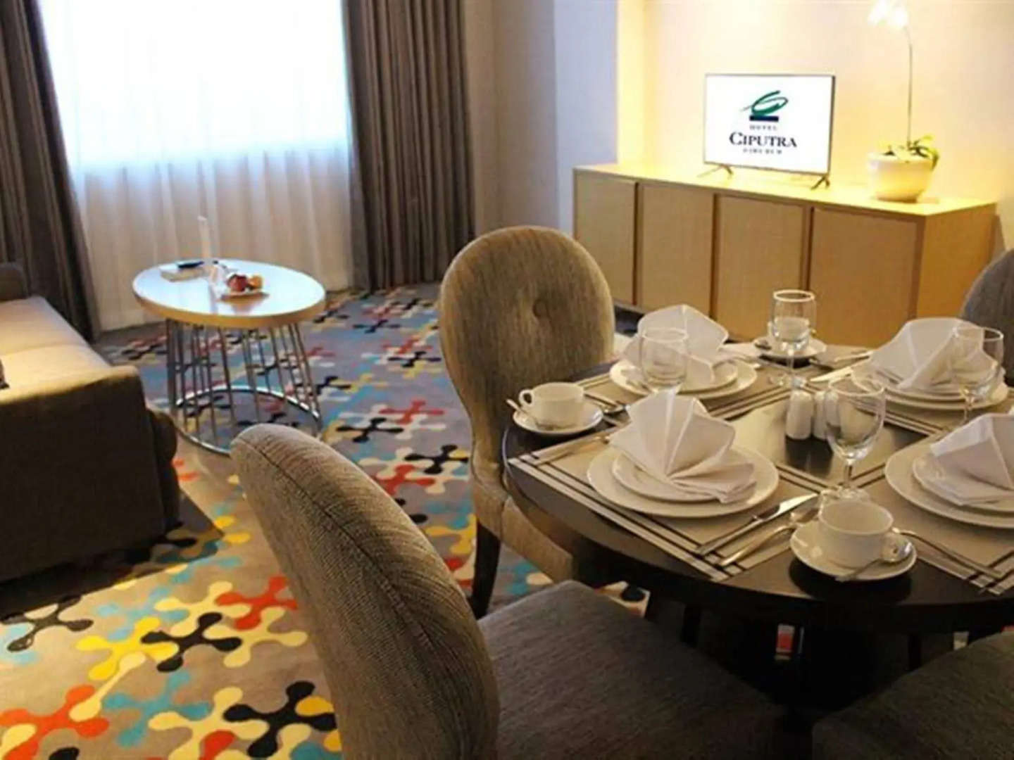 Hotel Ciputra Cibubur