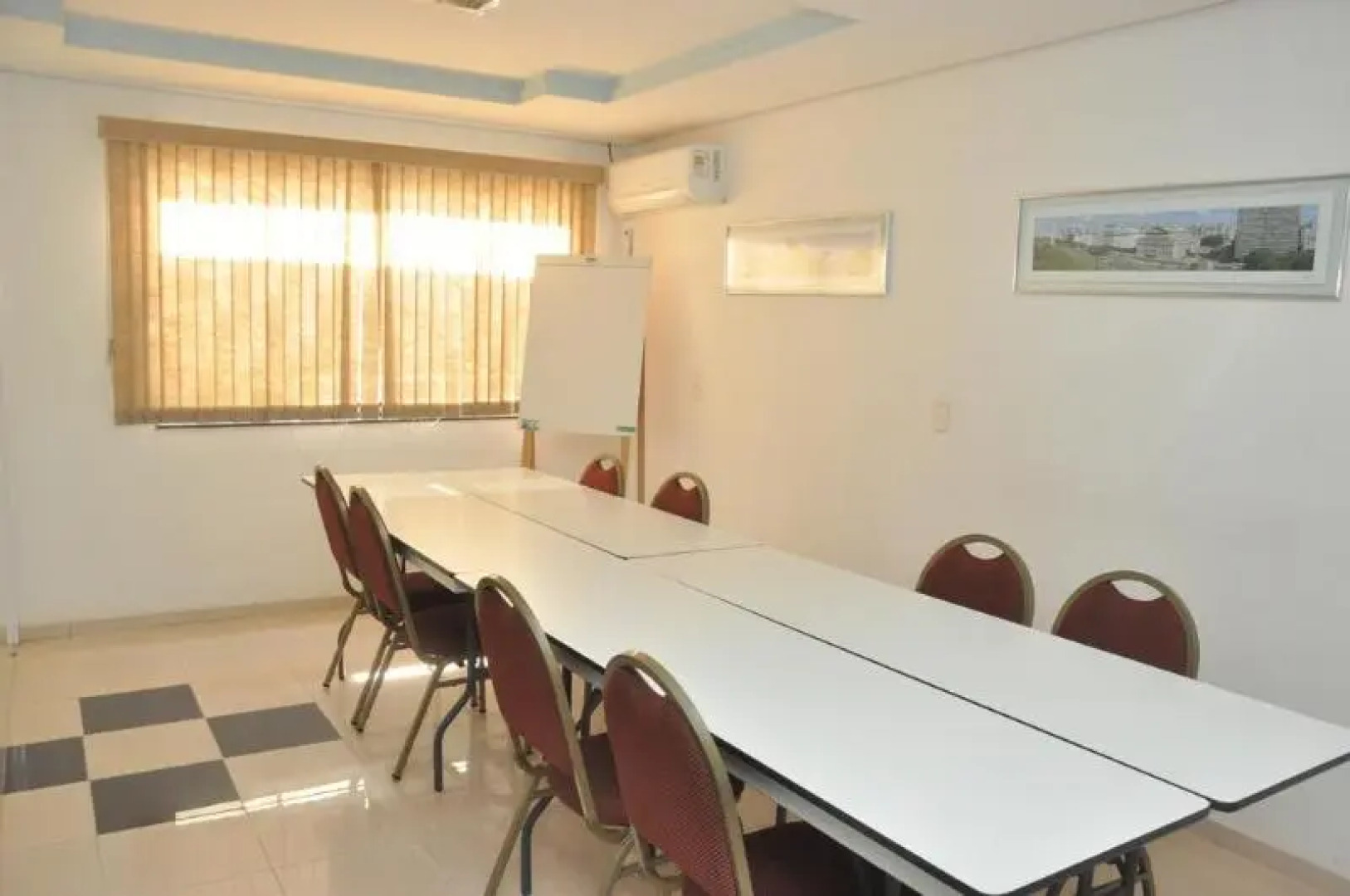 Maestro Express Hotel