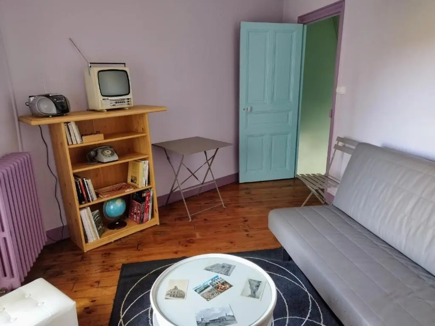 Chaleureuse maison de ville à côté de la mairie ronde