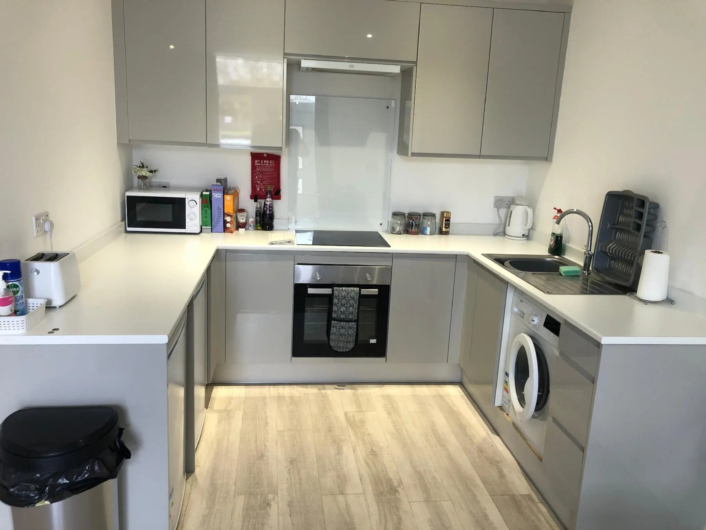 La Fontaine Court Apartments by Aldershot Short Stays