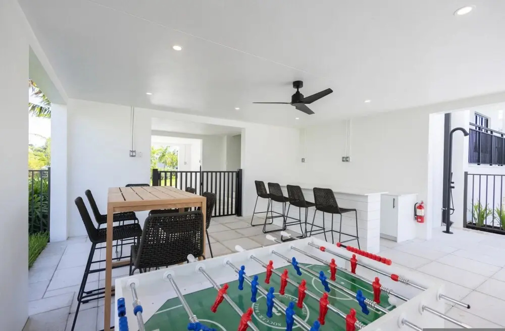 Brand New Catchlight House With Private Pool