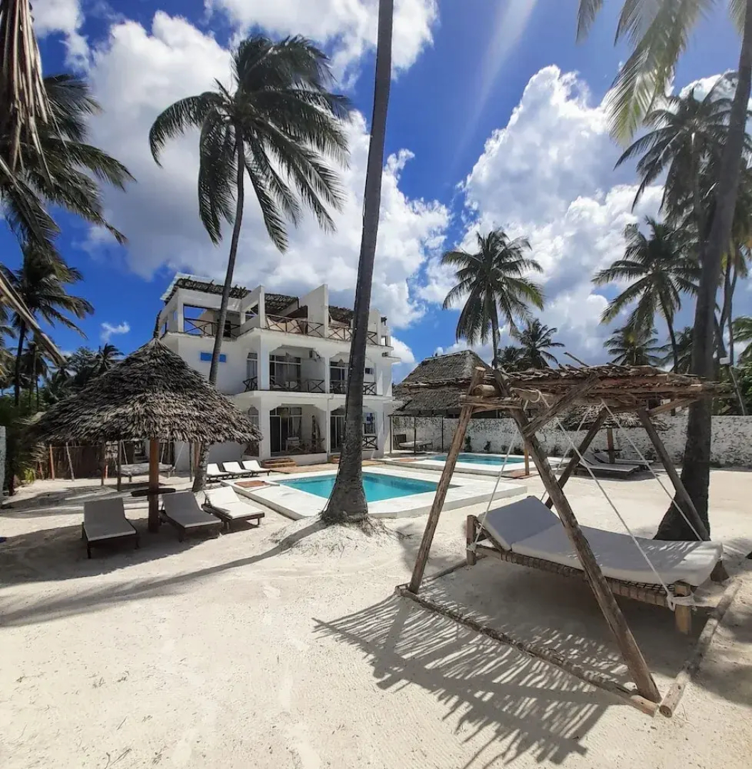 Coco Rise Villas - by Hostly