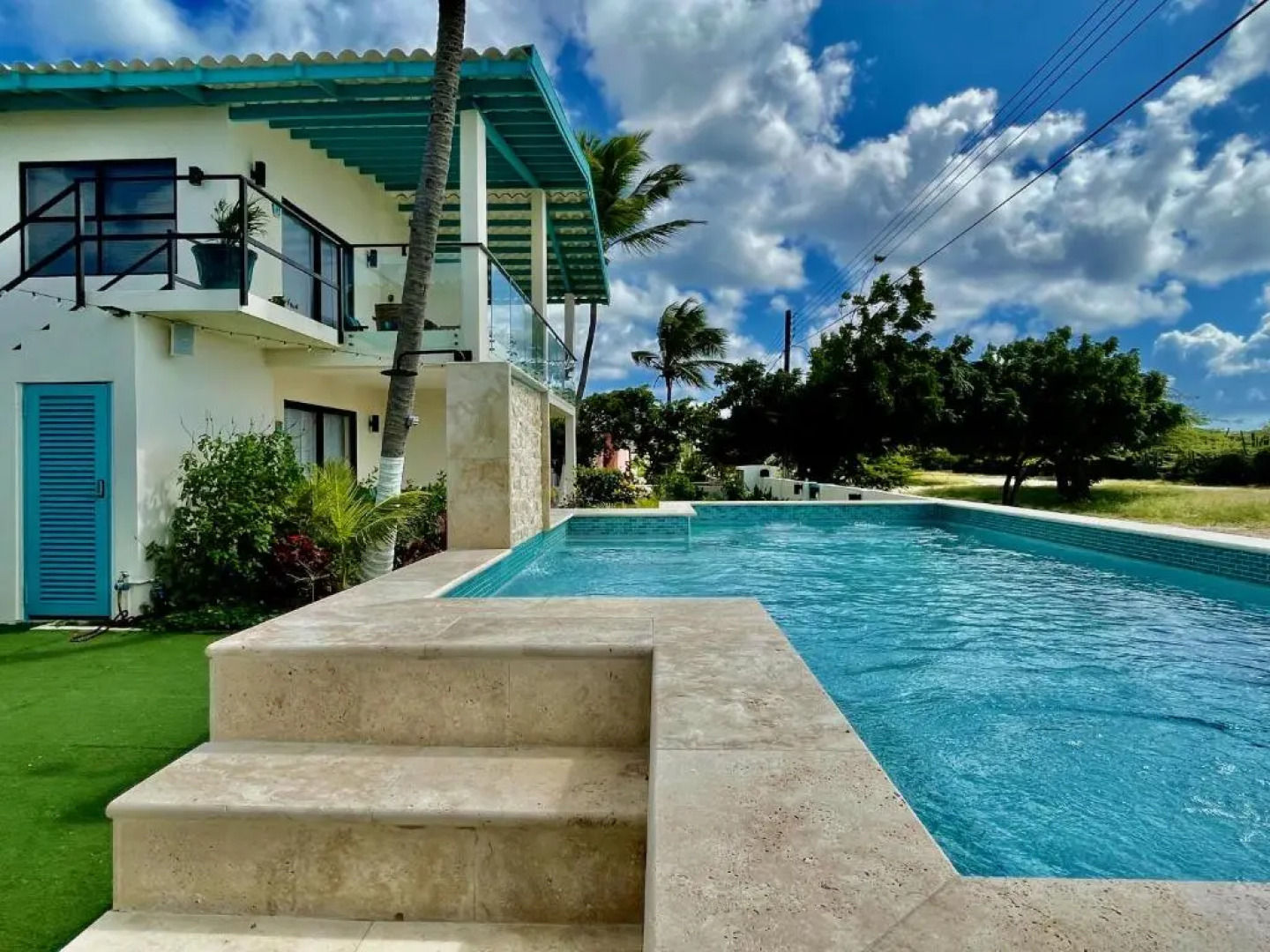 Vistalmar Ocean Suites