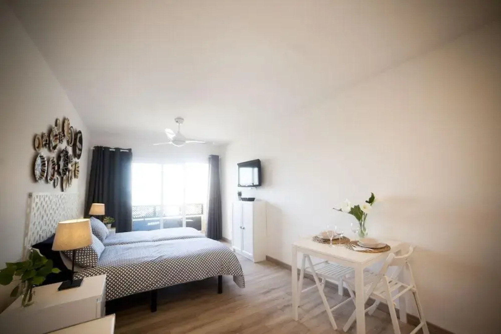 Studio in Puerto de la Cruz, With Wonderful sea View, Furnished Balcony and Wifi Near the Beach