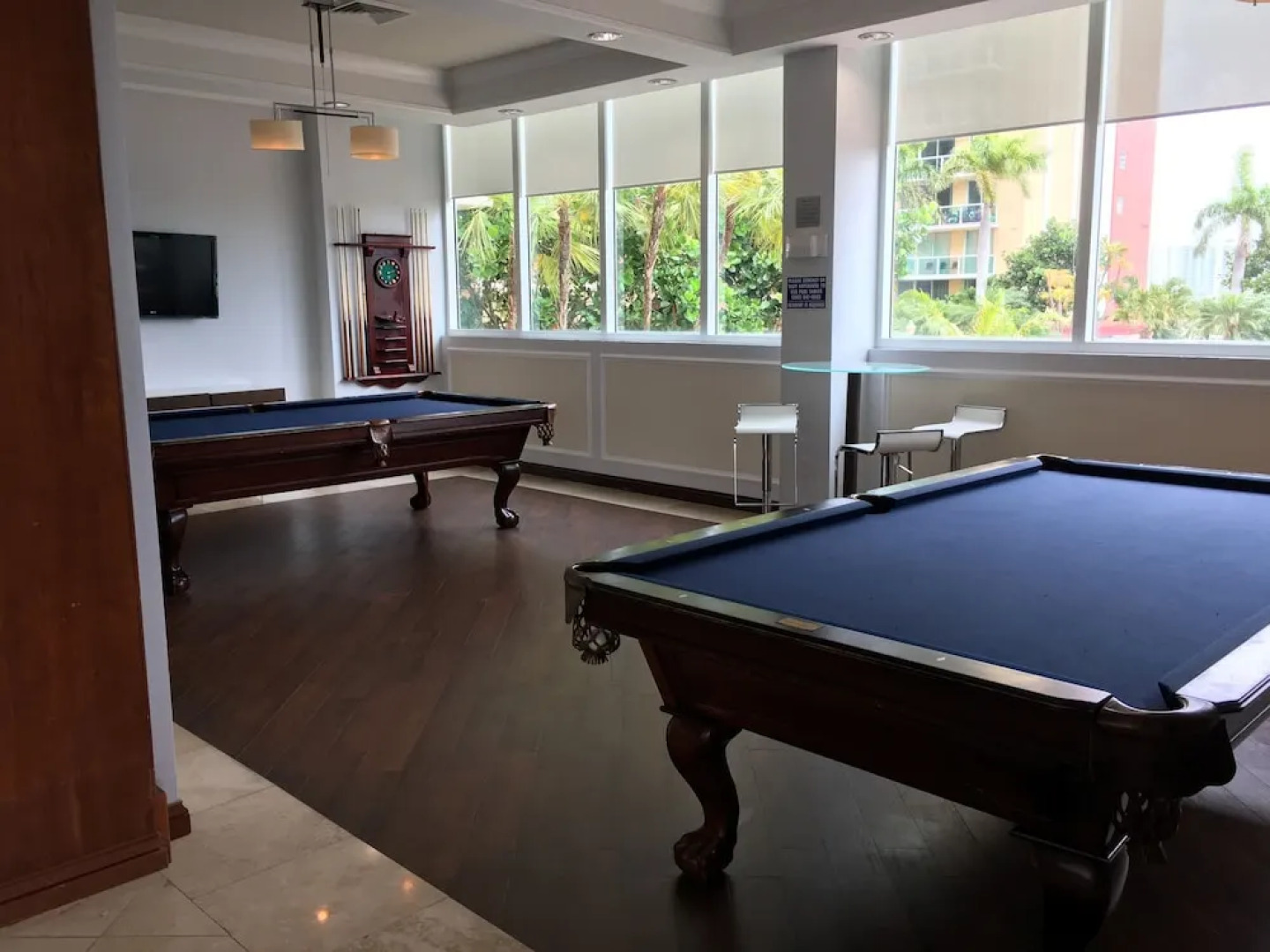 Big Place in Sunny Isles near Beach