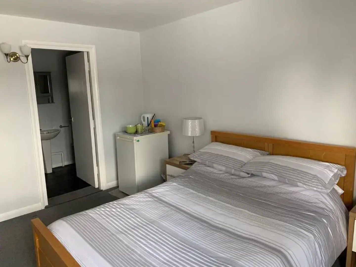 The Red Lion at Longwick Hotel Princes Risborough