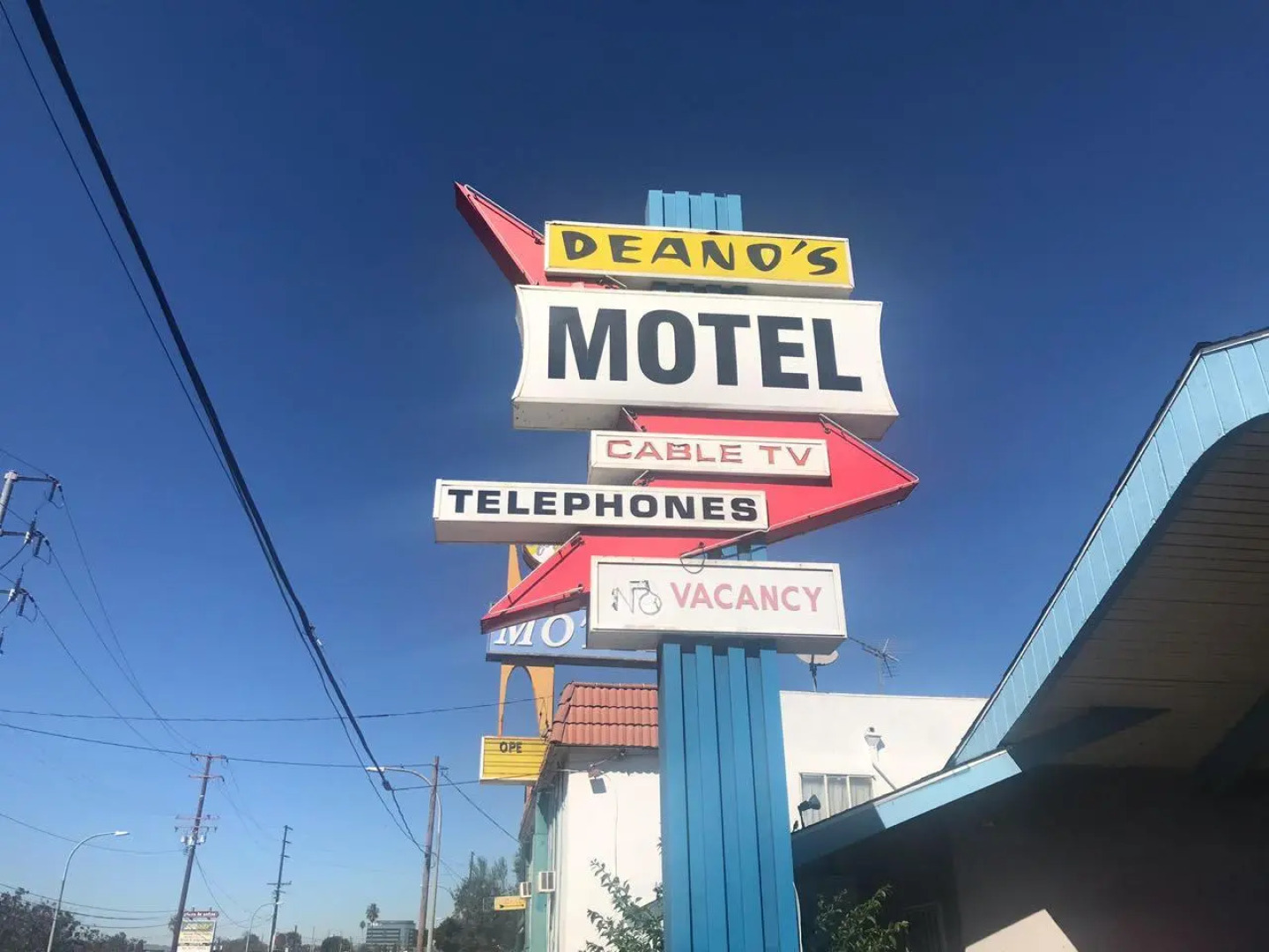 Deano's Motel