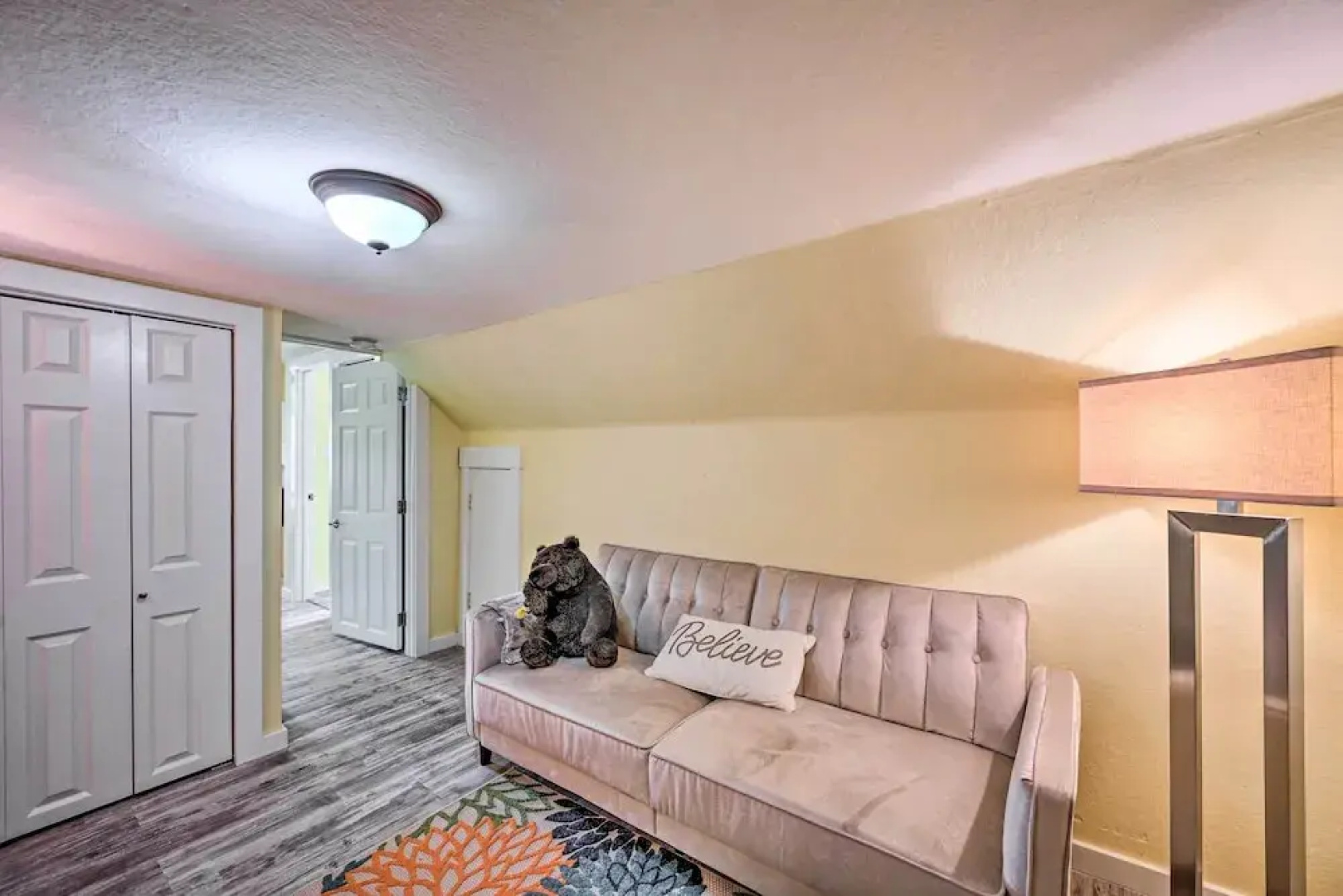 Family-friendly Kirkland Home ~ 1 Mi to Downtown