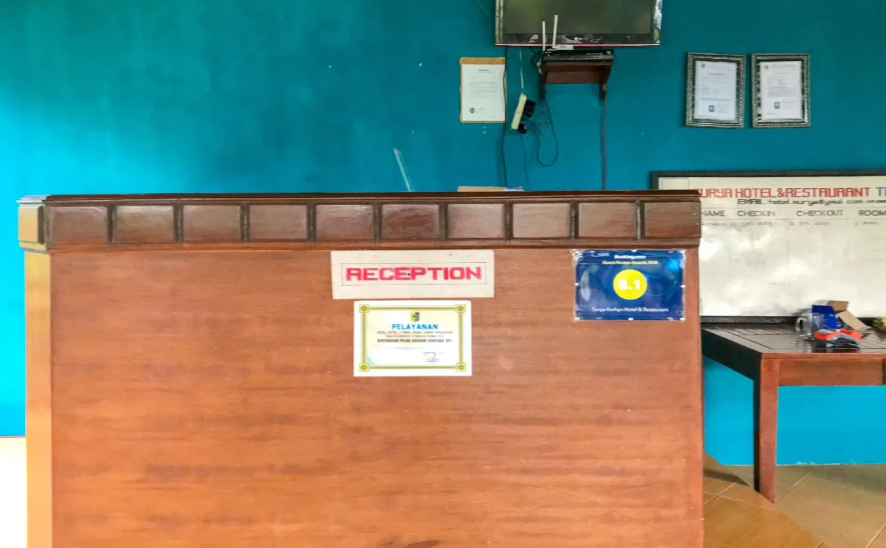 Surya Karhyn Hotel & Restaurant