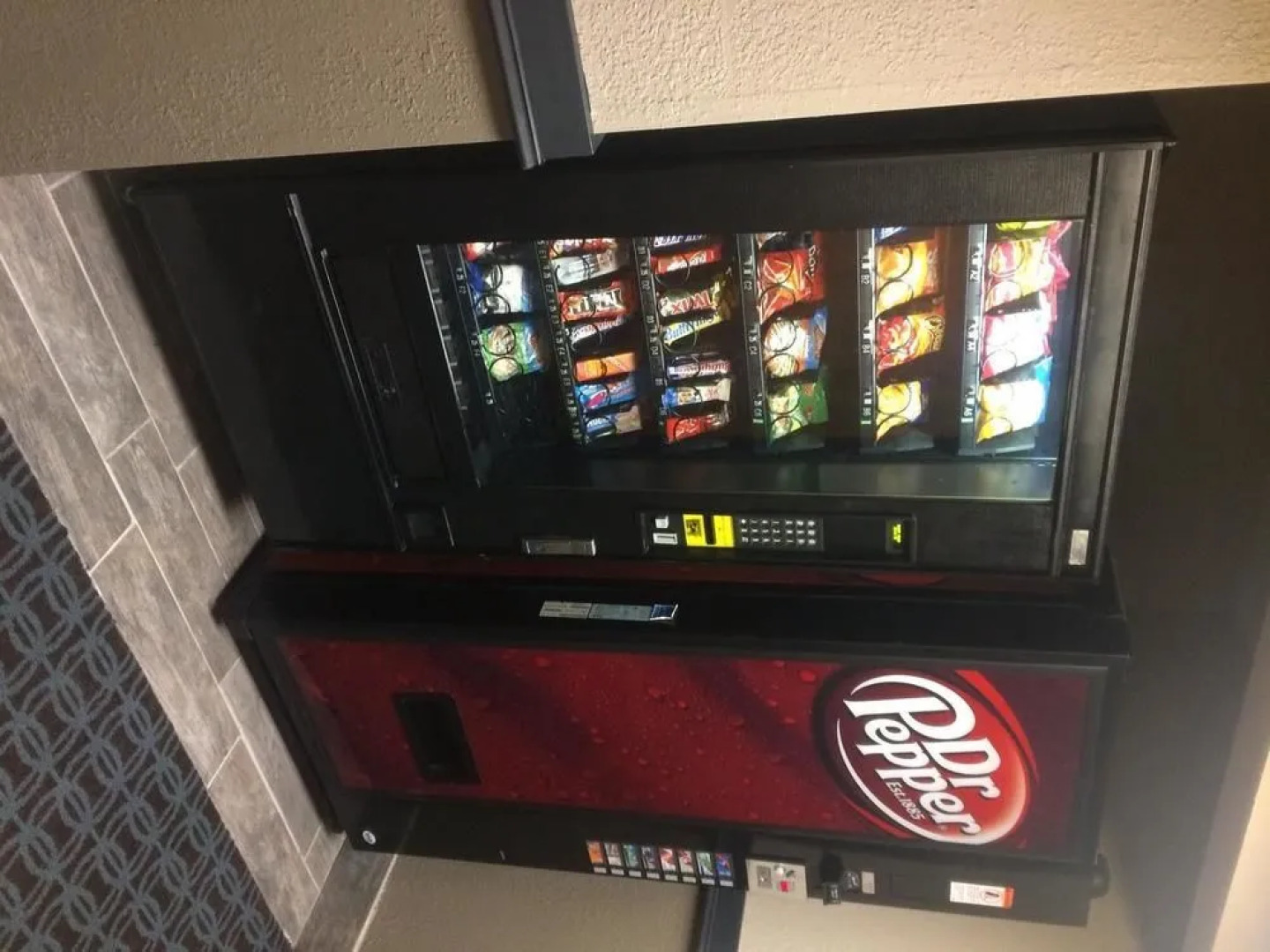 Super 8 Motel - Fort Madison