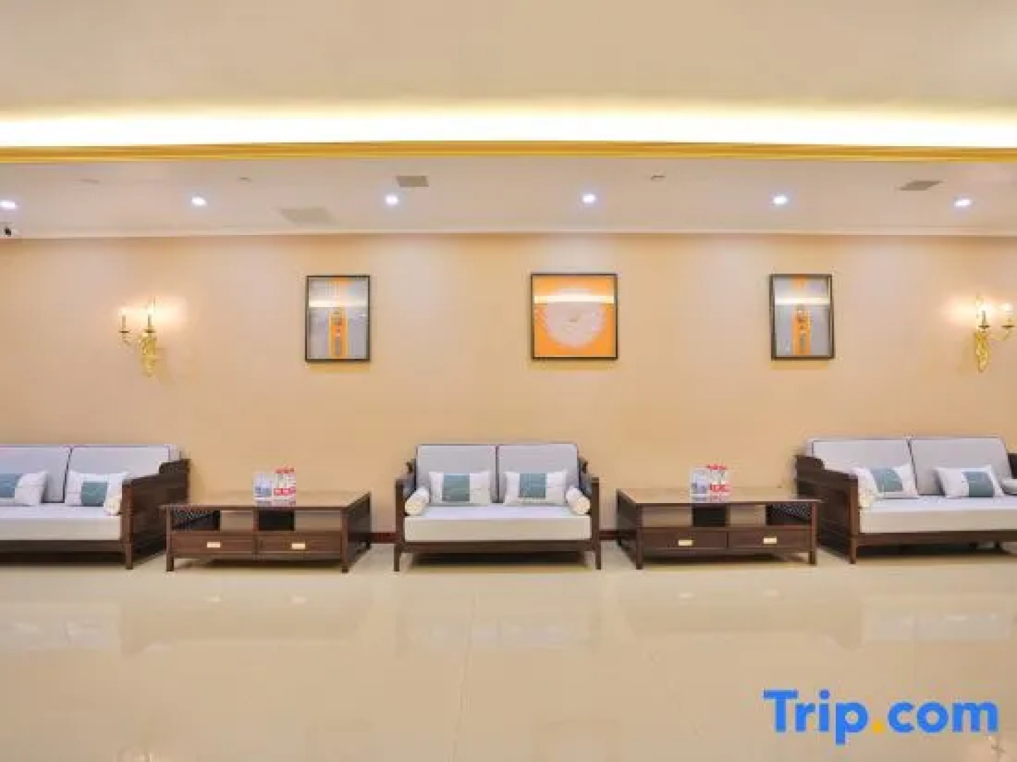 Yayuan Hotel (Yanji Yanbian University Wanghongqiang Branch)