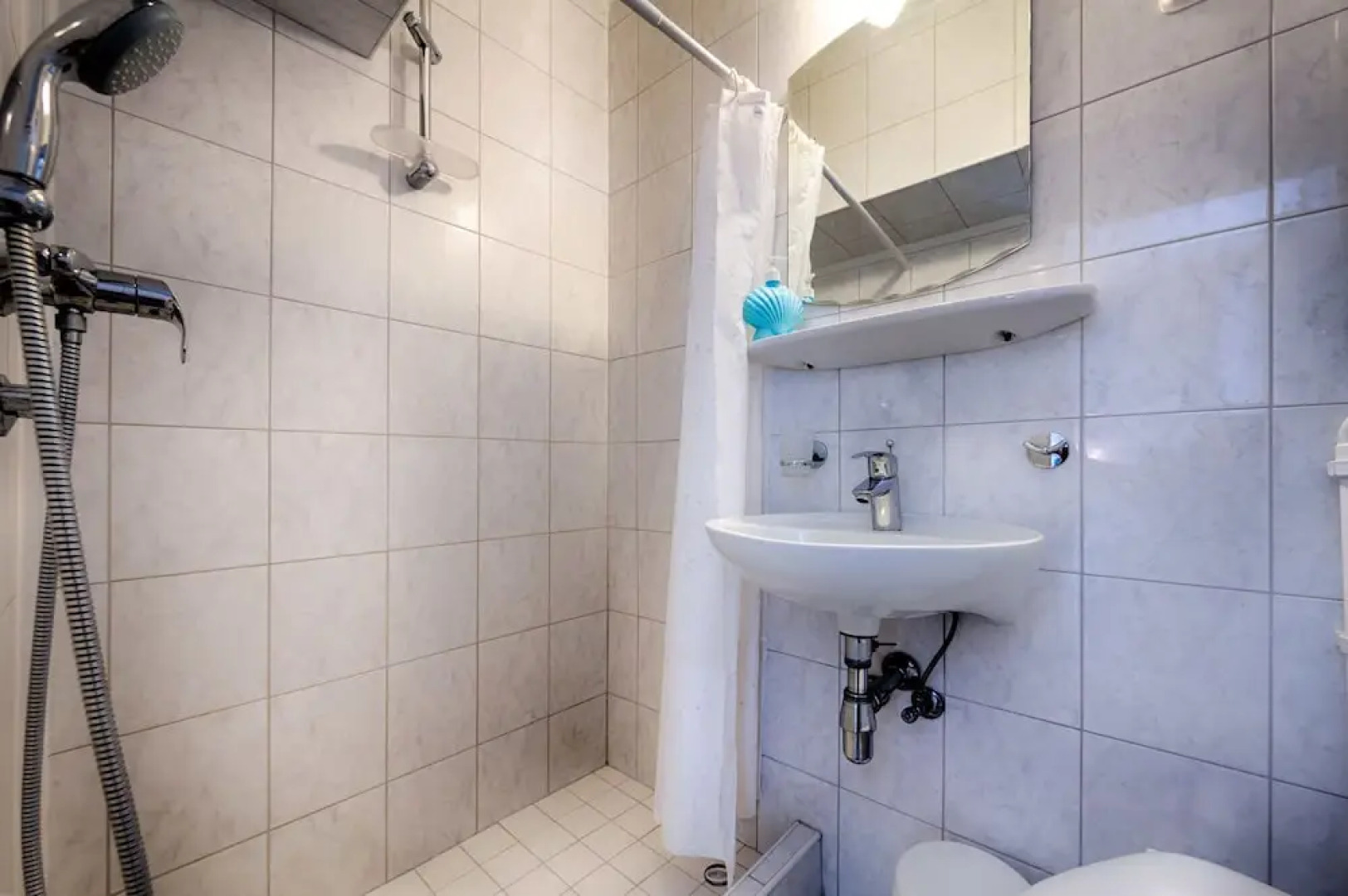 Komiza Provita Guesthouse