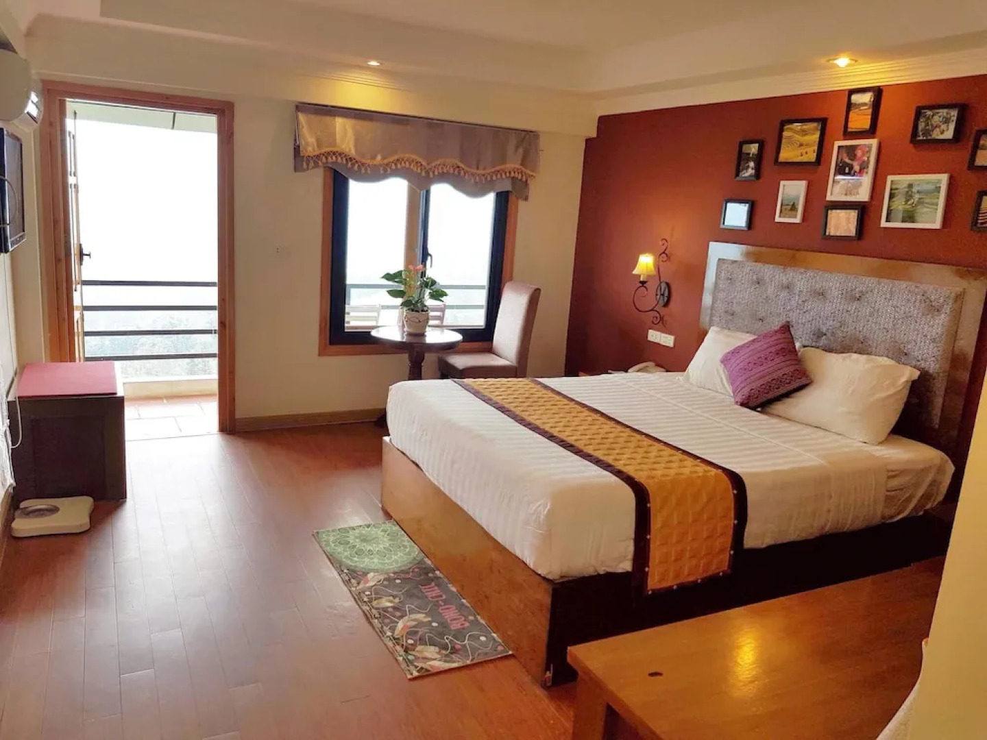 Eden Mountain View Hotel