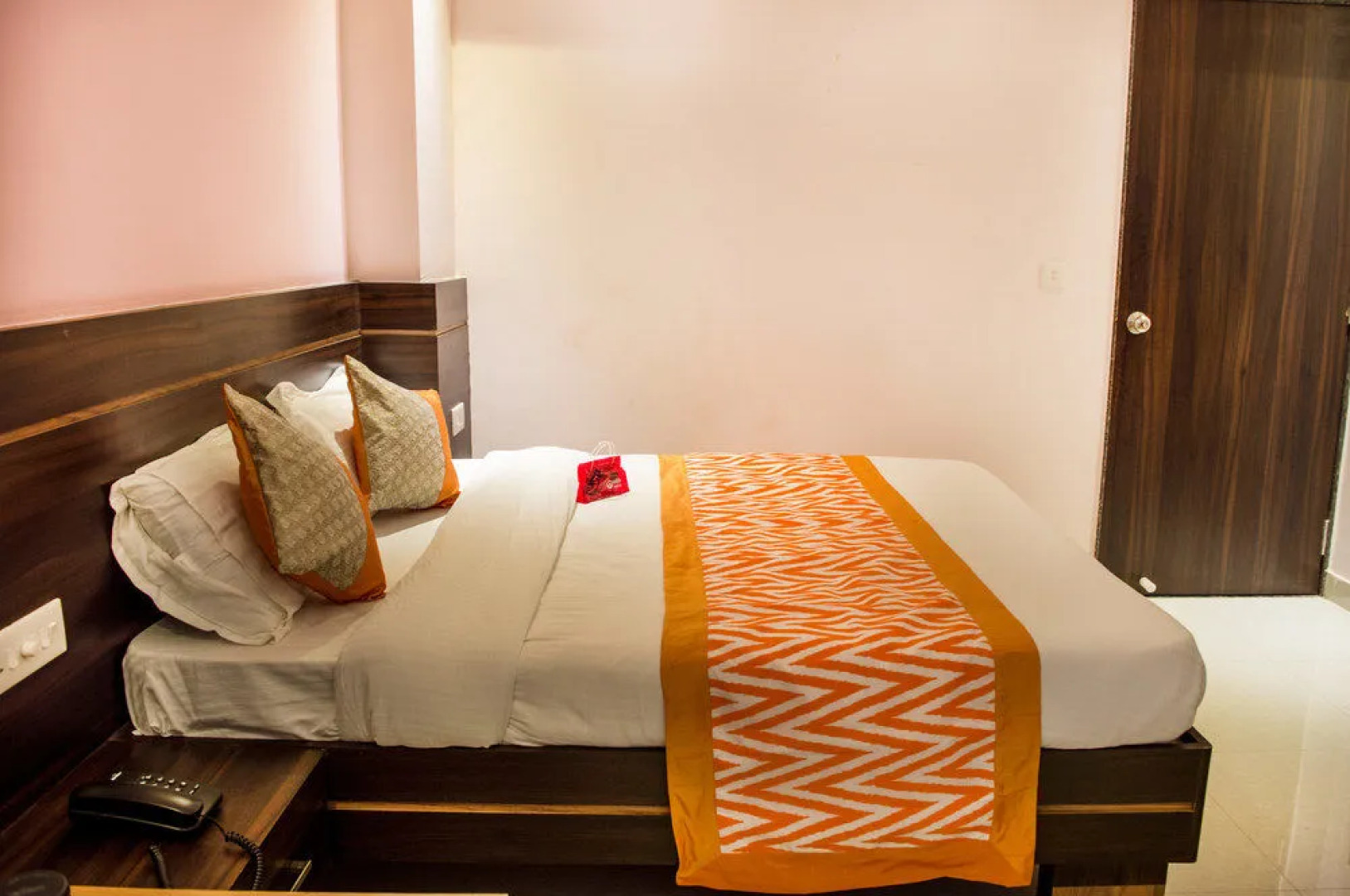 Treebo Royal Sun Palace MP Nagar Zone 2