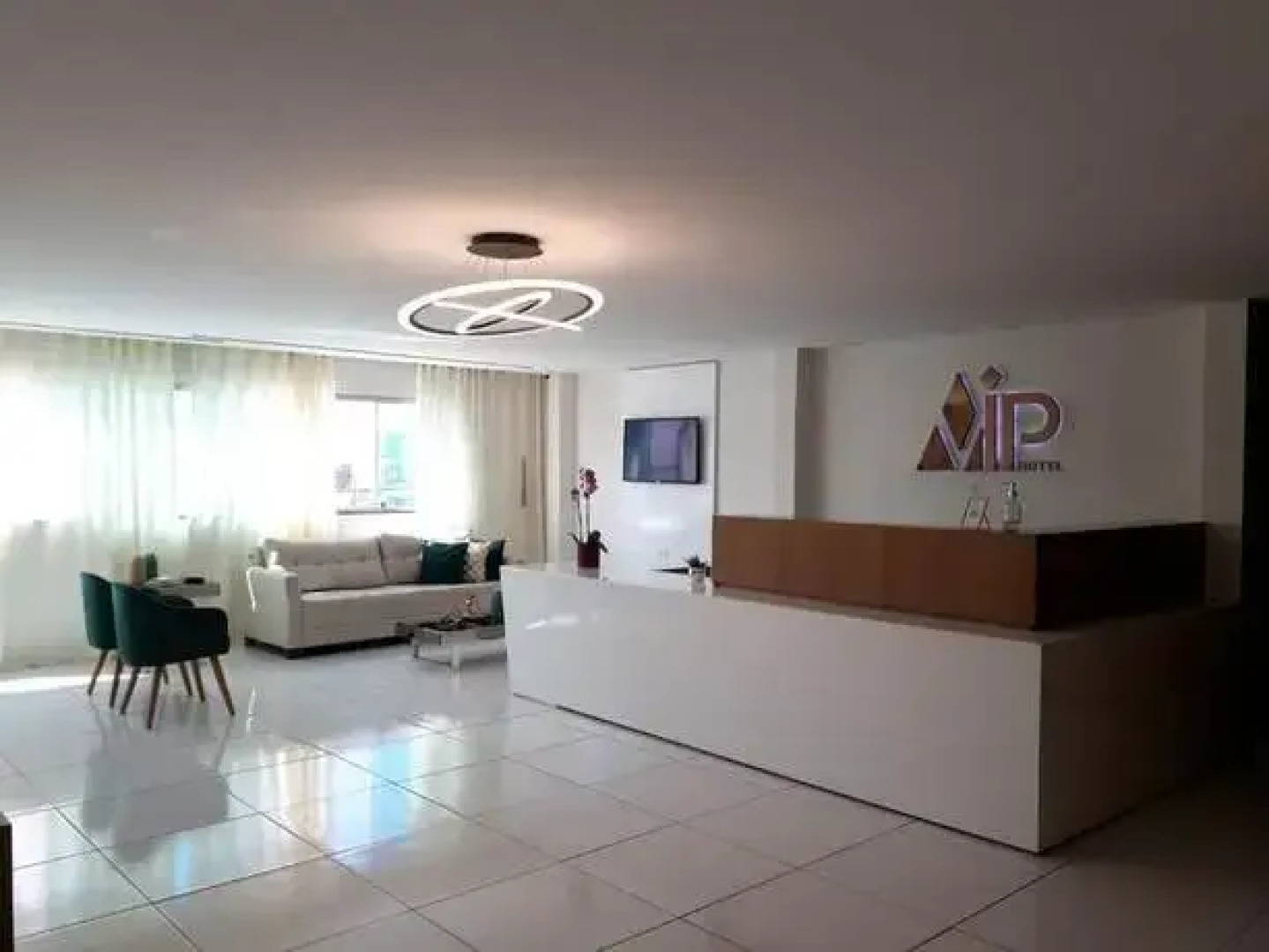 Vip Hotel