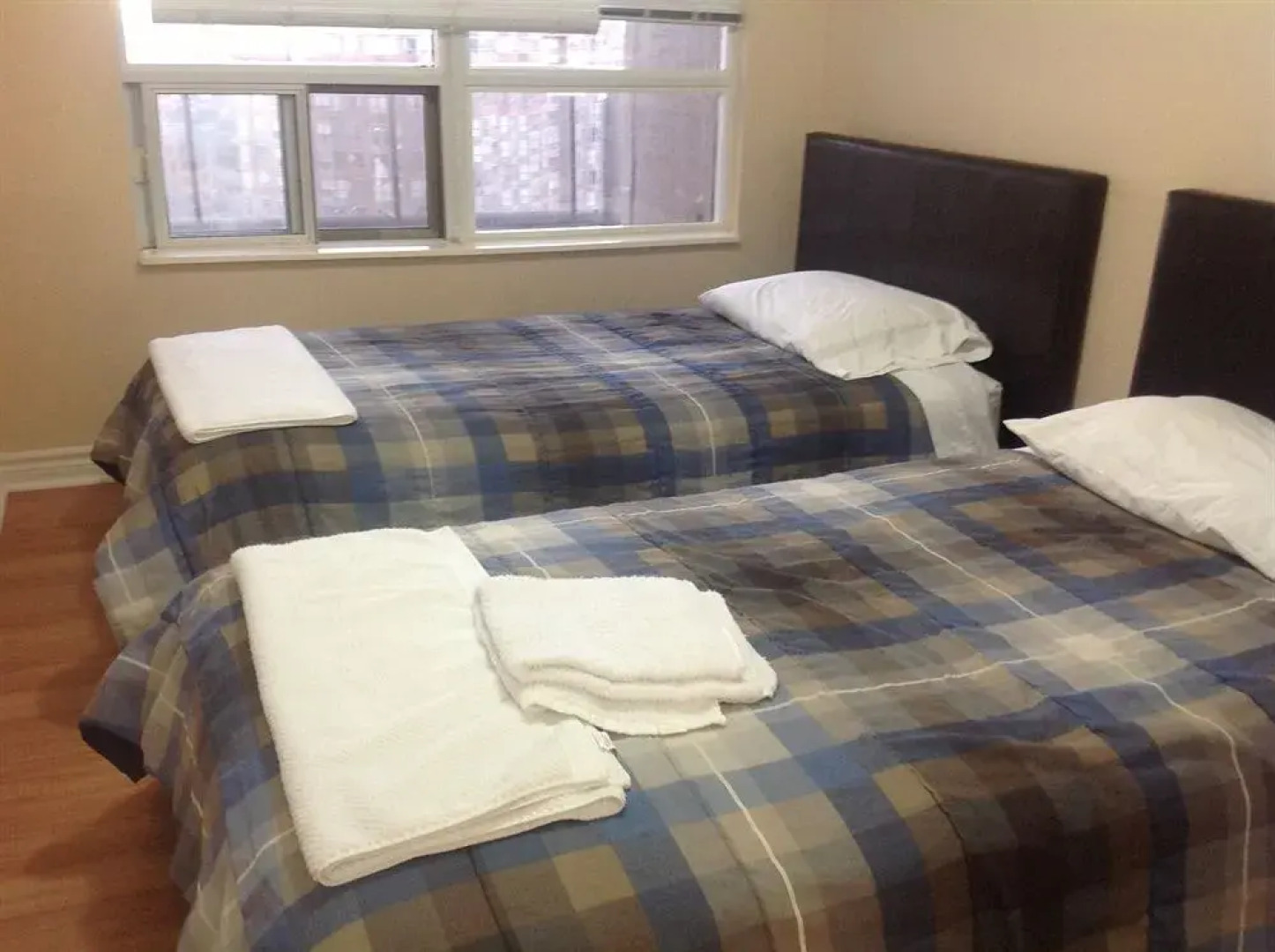 Oxford Furnished Apartments, Mississauga
