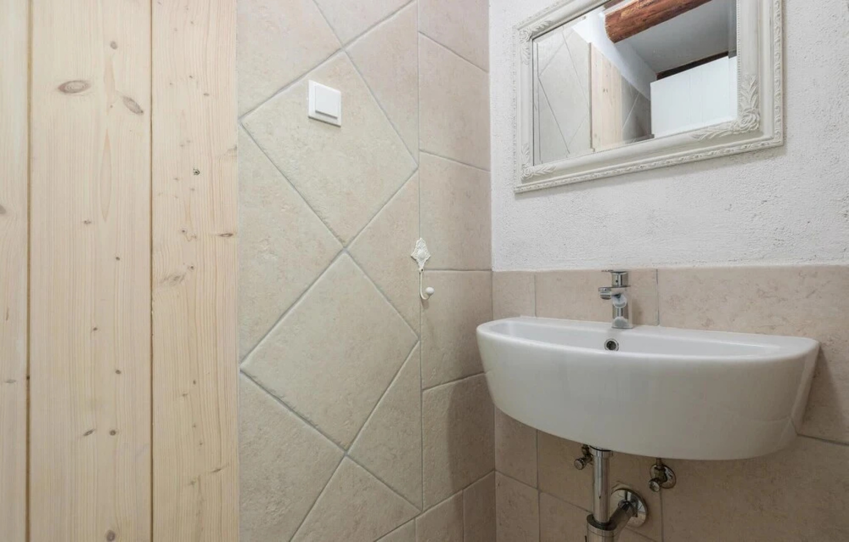 Nice Home in Vosteni With 2 Bedrooms and Outdoor Swimming Pool