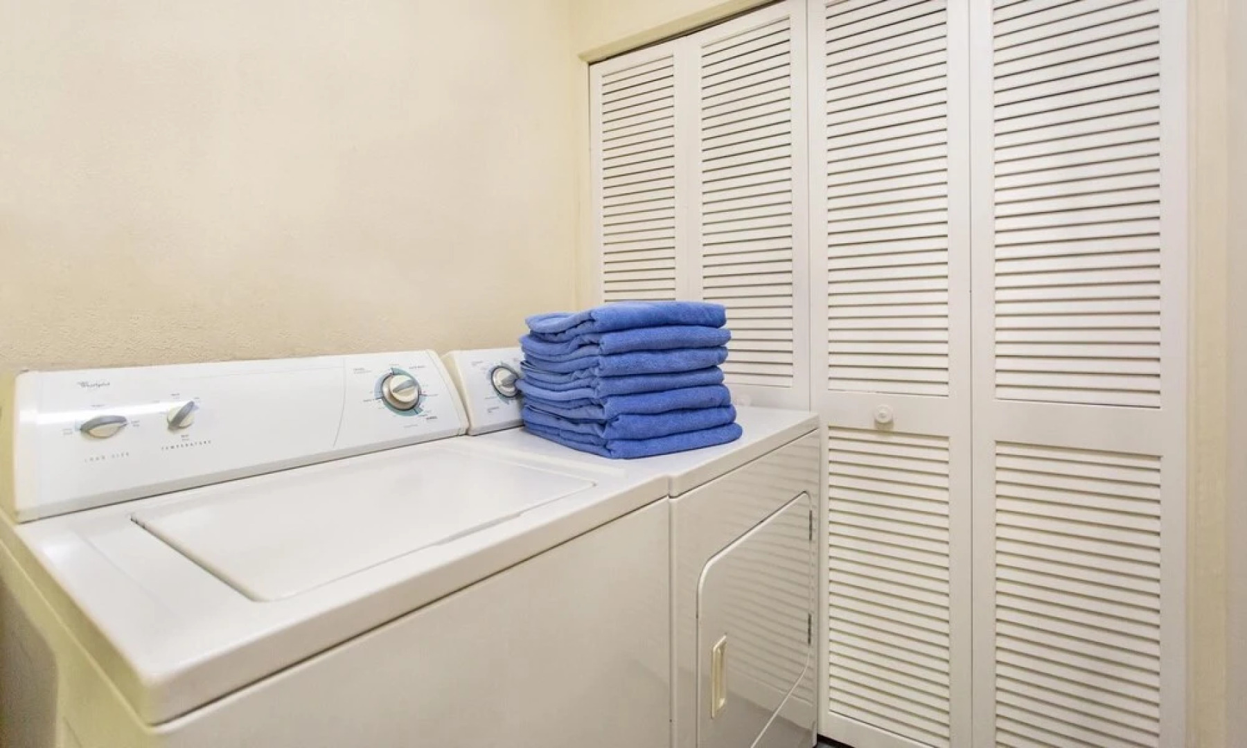 Pesaro Vacation Rental in the Moorings