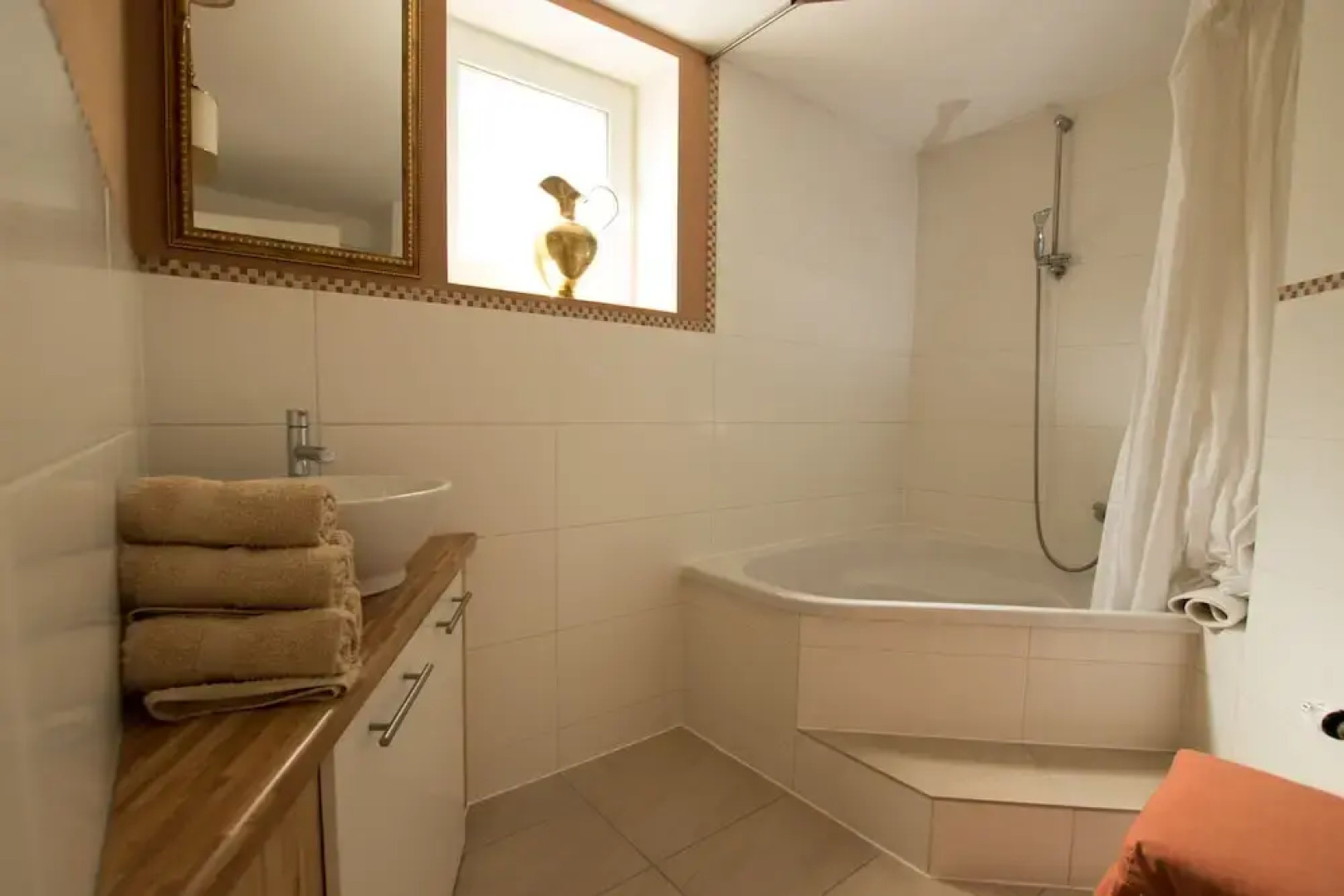 a-domo Apartments Mülheim - Serviced Apartments & Flats - short or longterm - single or grouptravel