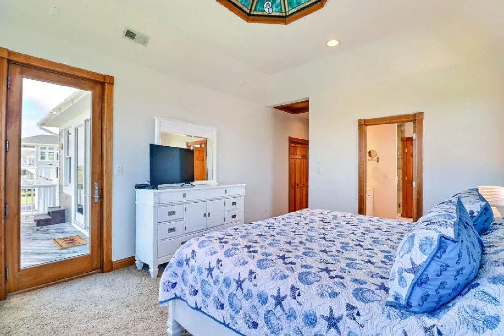 7500 Soundscape Canalfront