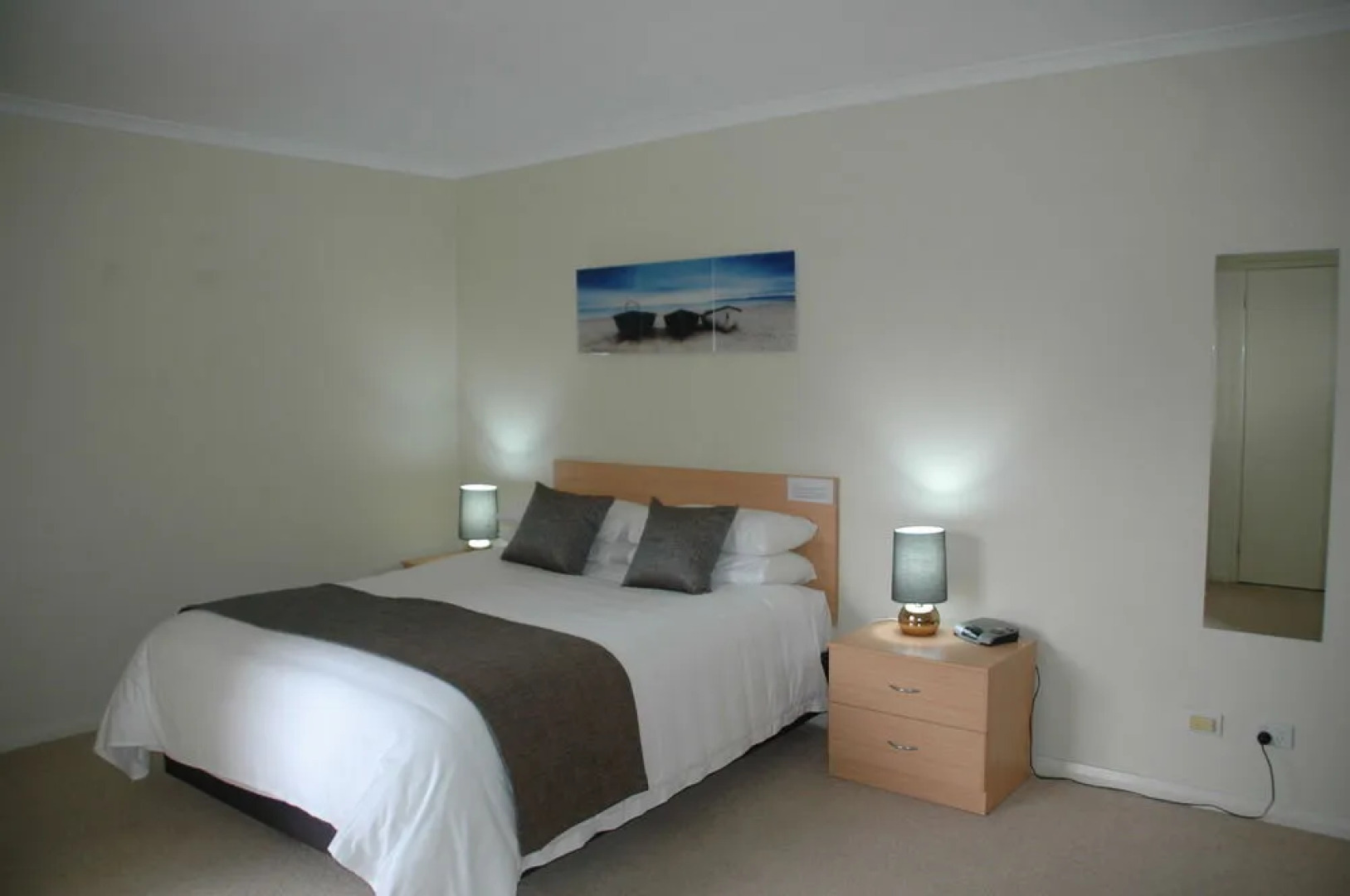 Rockingham Beachside Apartment