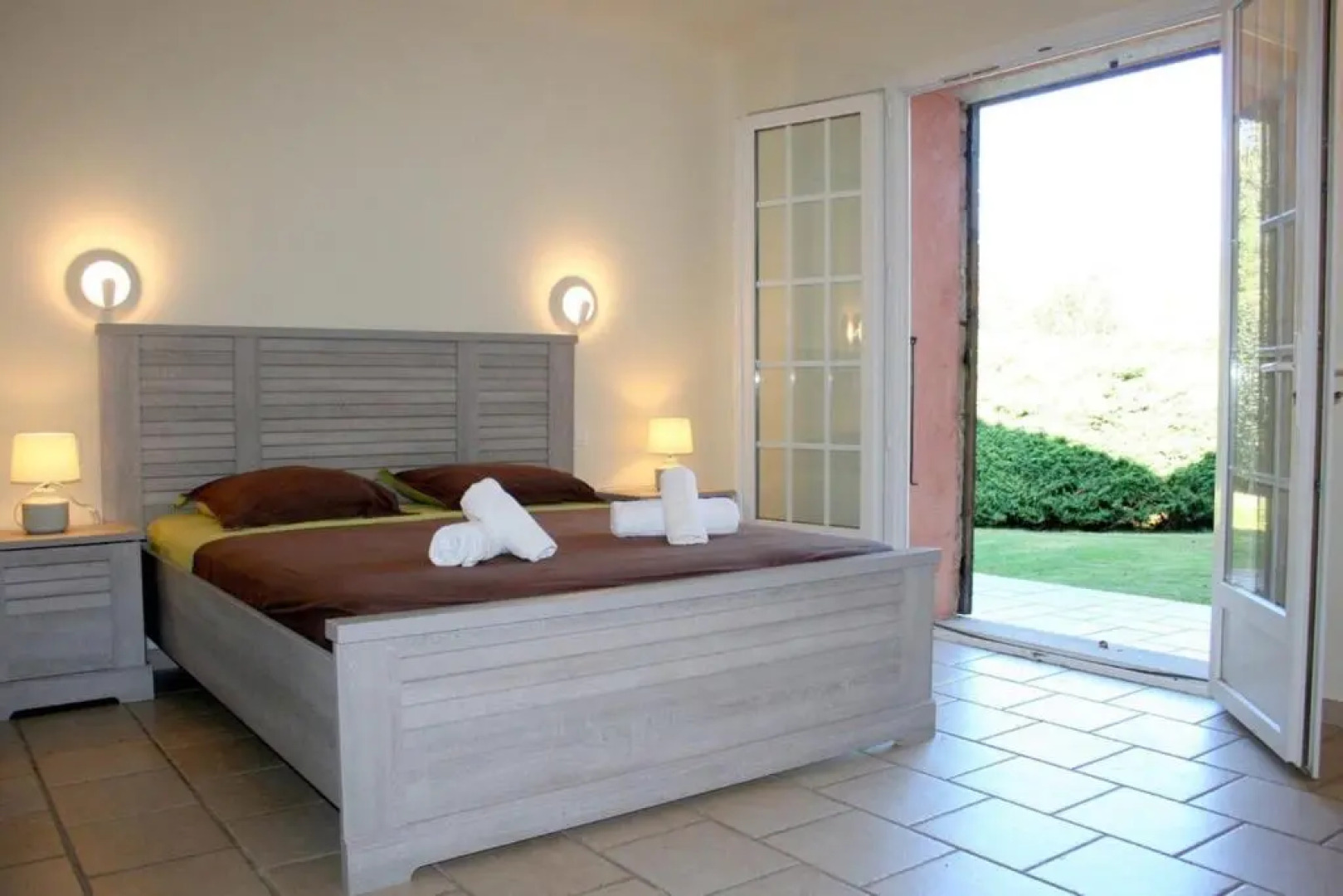 Villa de standing 10 personnes piscine plage 5min le paradis