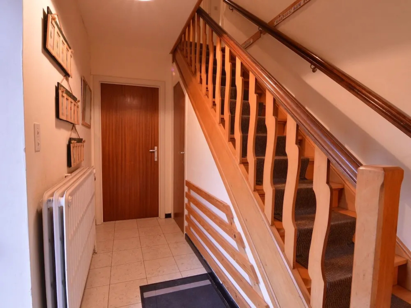 Modern Holiday Home in Yvoir With Garden