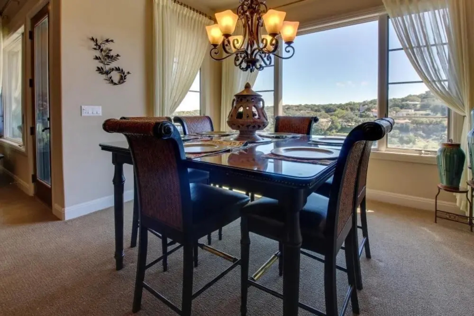 THE Living Local Lakeway Cove on Lake Travis