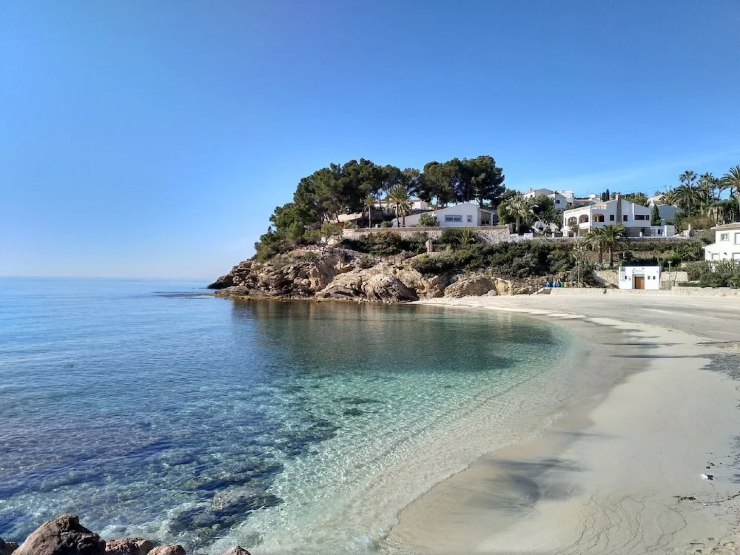 6-p Villa in the Right Place With an Amazing View, Swimming Pool and Terraces