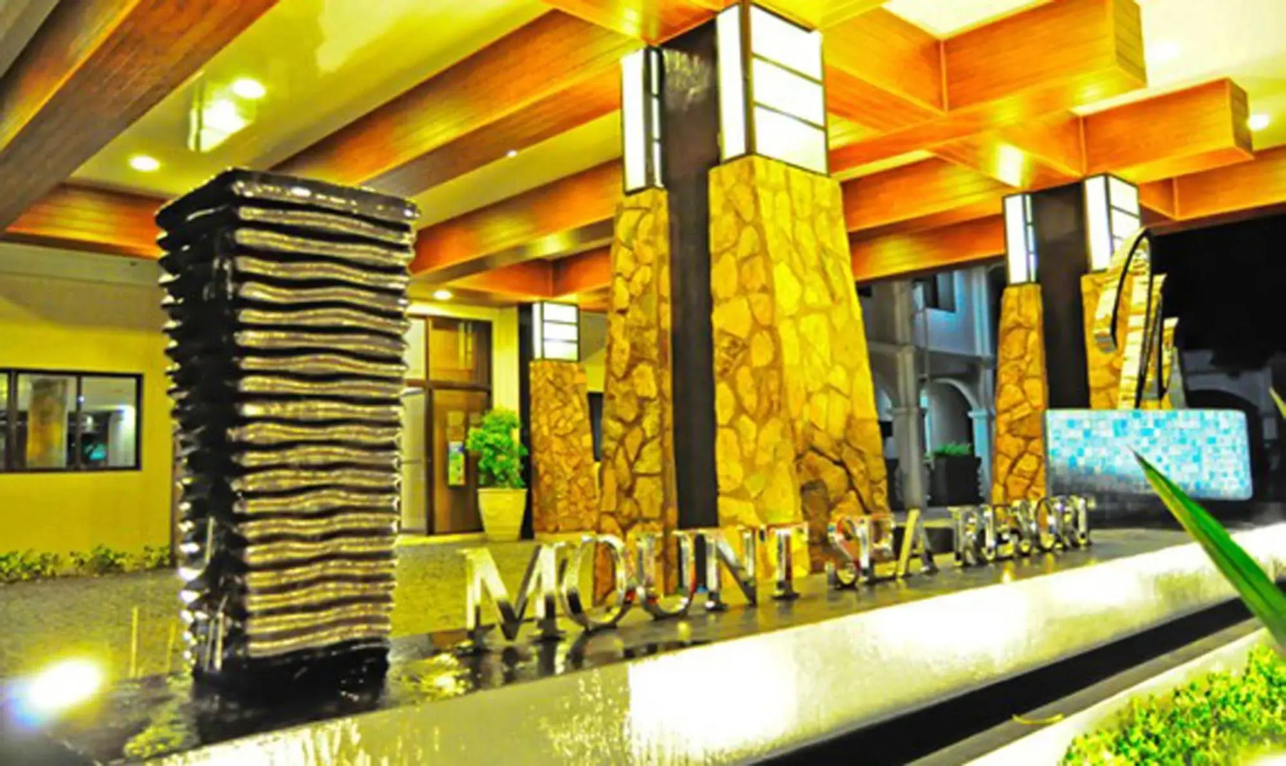 Mount Sea Resort