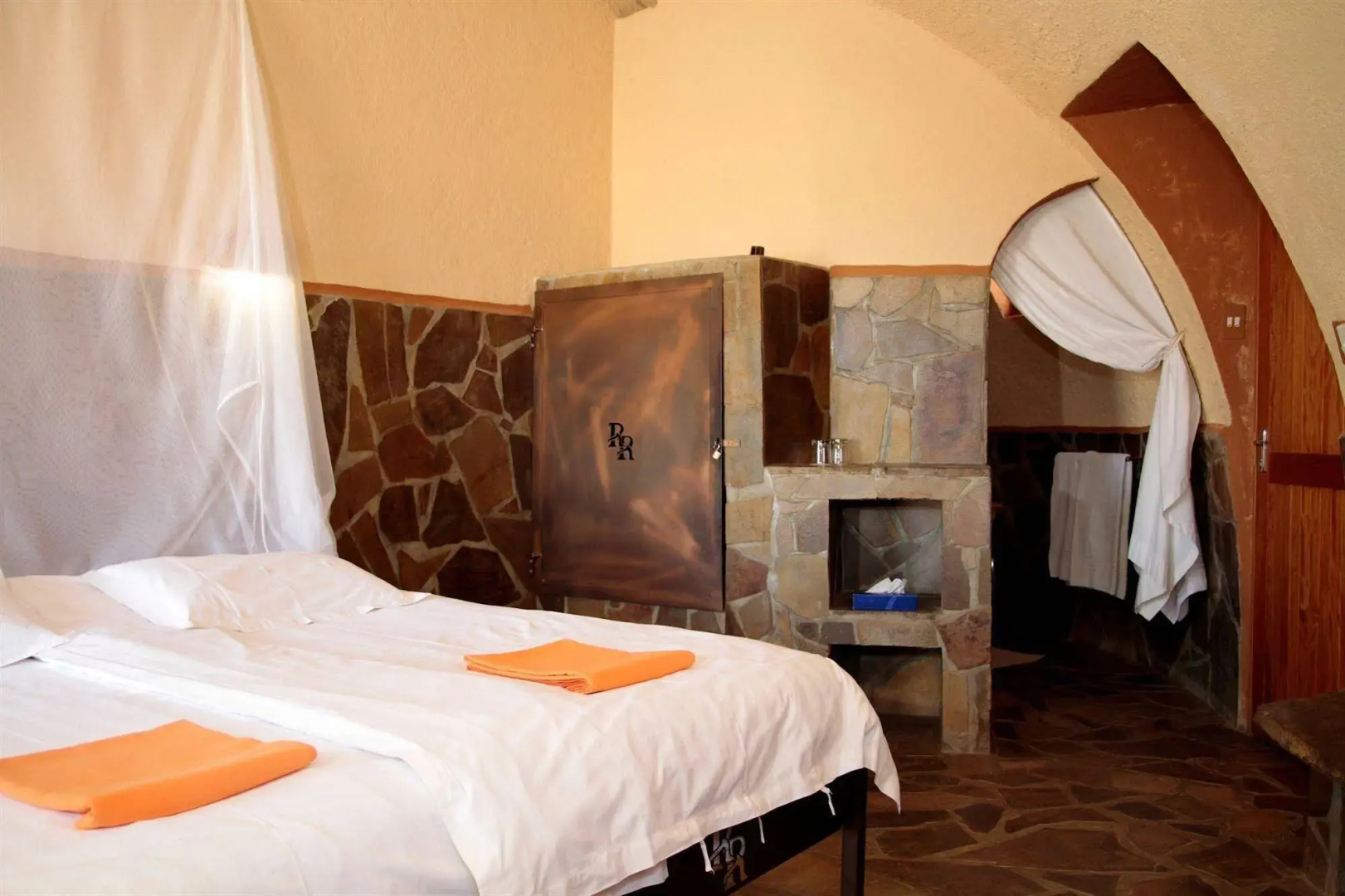 Rostock Ritz Desert Lodge