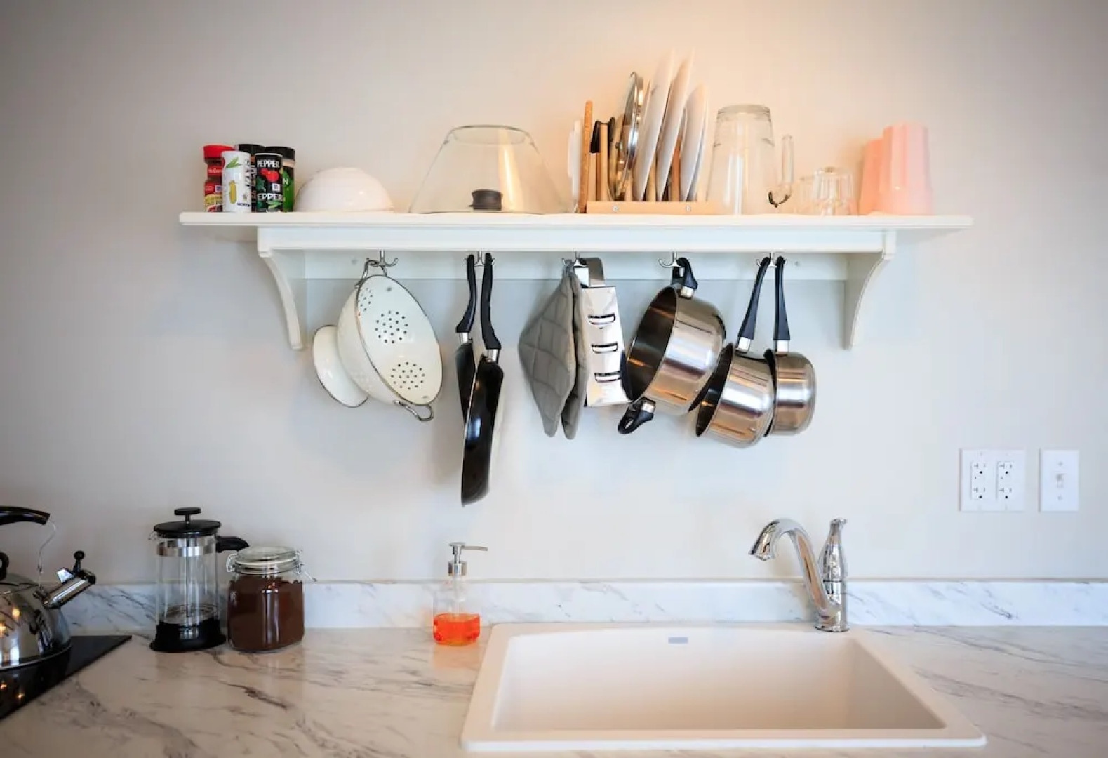 Hillside Colorado Cottages near Westcliffe