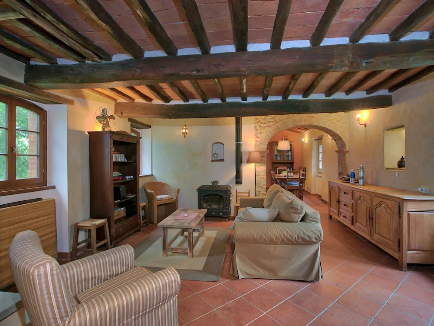 Magnificent Farmhouse in Lucignano With Swimming Pool