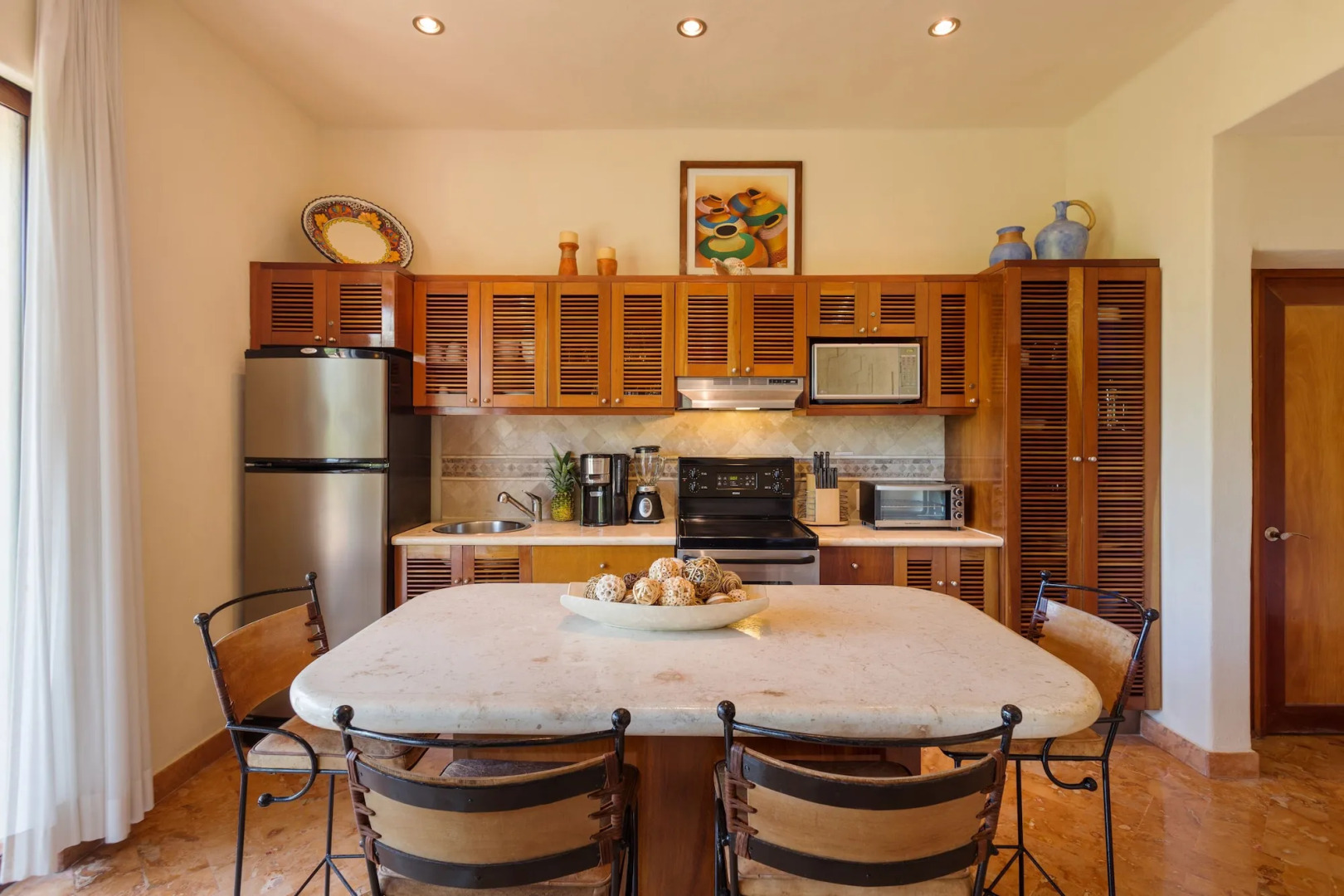 Porto Playa Condo Hotel & Beachclub