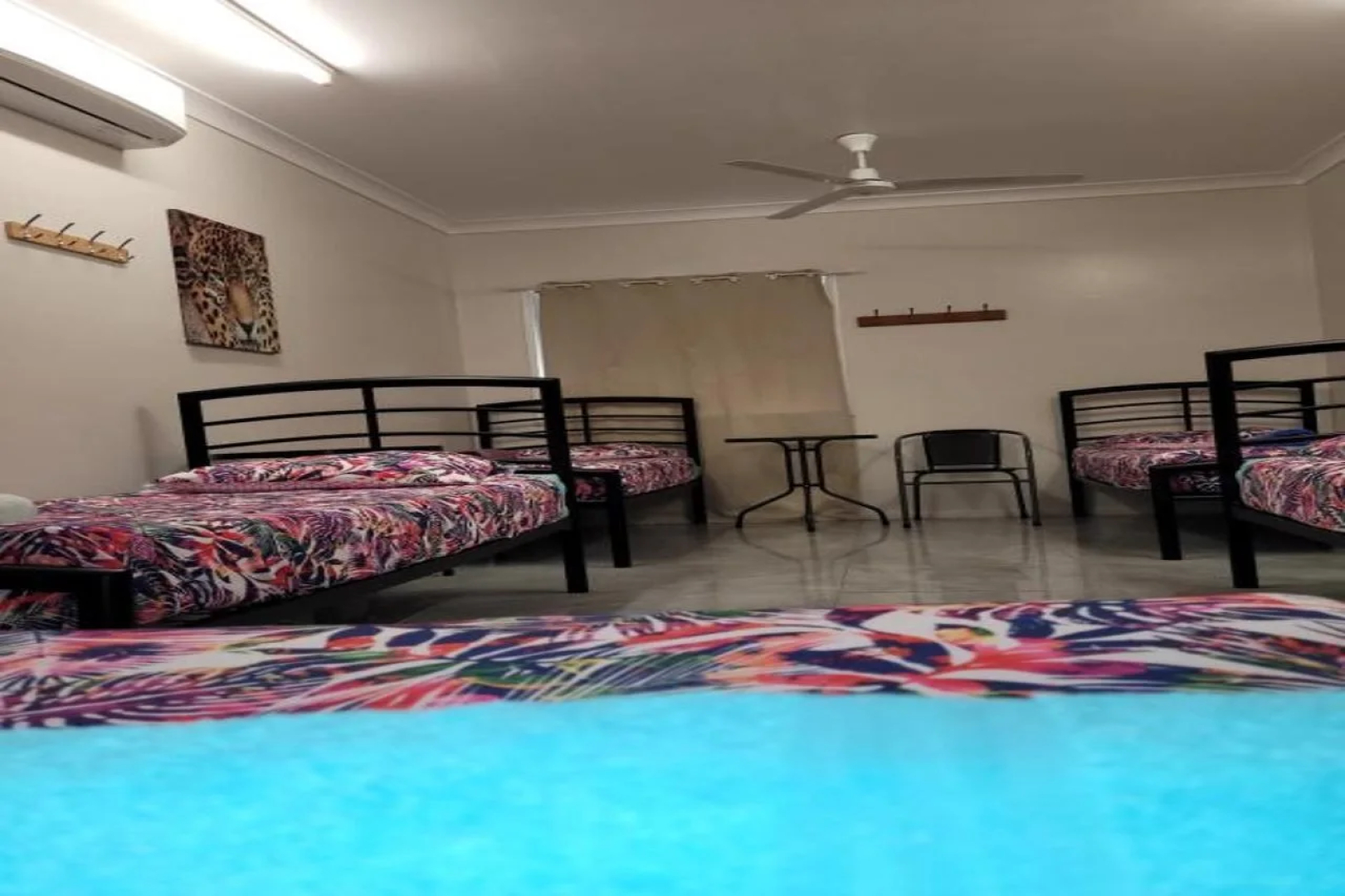 Travellers Paradise Heritage Historical Place - Hostel