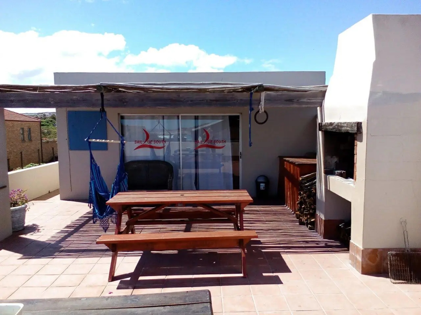 Due South Guesthouse