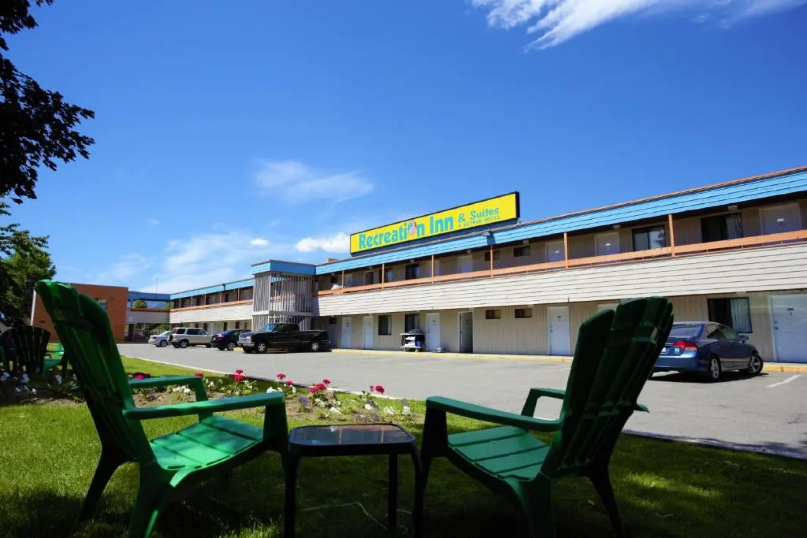 Recreation Inn & Suites