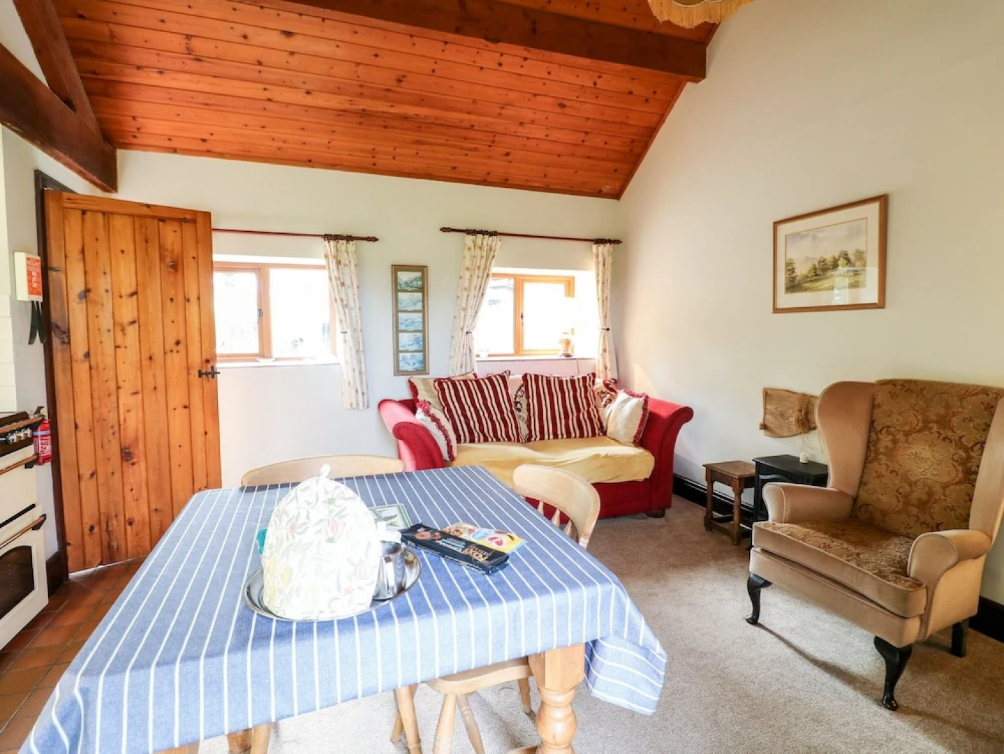 Manifold Cottage