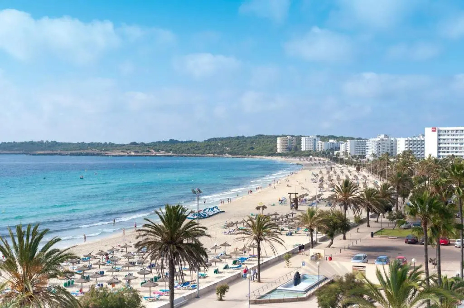 Universal Hotel Bikini